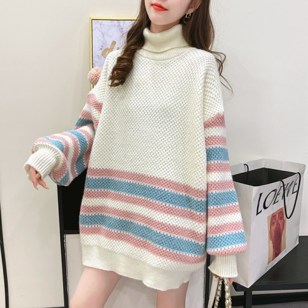 Kõrge kraega triibuline pikk kampsun rasedatele