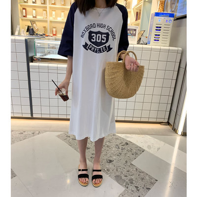 Casual γυναικείο φόρεμα με οβάλ λαιμόκοψη και κοντά μανίκια σε τρία χρώματα