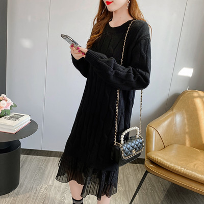 Duga haljina za trudnice s čipkom i ovalnim izrezom