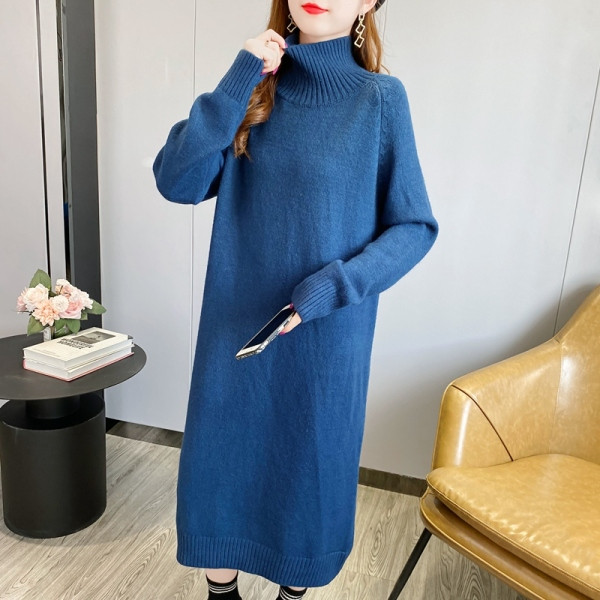 Kõrge kraega vabaaja kleit - sirge mudel