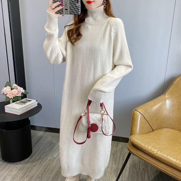 Kõrge kraega vabaaja kleit - sirge mudel