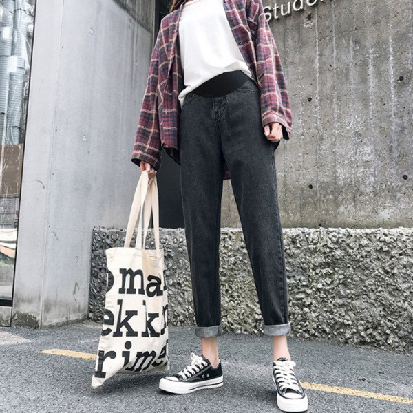 Egyenes modell farmer kismamáknak fekete színben