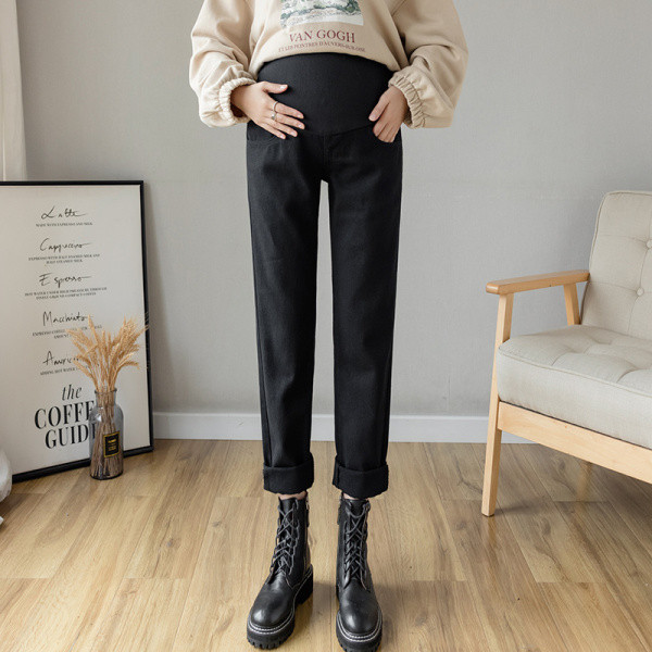 Jesensko-zimski ravni model traperica na gumicu