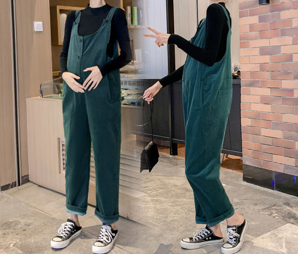 Kasdieniai kombinezonai su sagomis - nėščiosioms