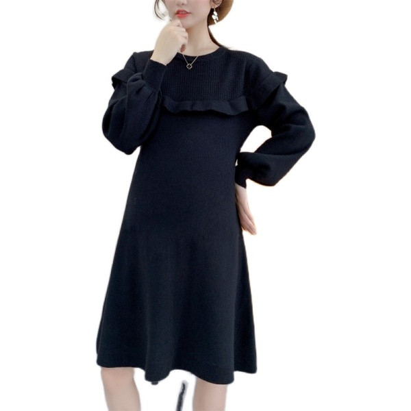 Tasuta mudelkleit rasedatele ovaalse kaelusega