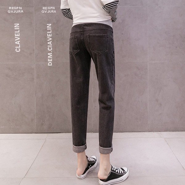 Blugi de dama model drept cu talie elastica potriviti pentru gravide