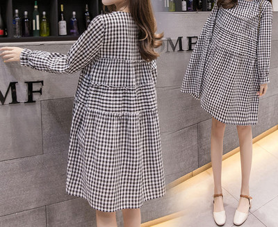 Μακρυμάνικο καρό φόρεμα για έγκυες γυναίκες