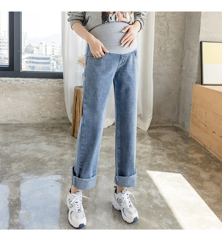 Széles farmernadrág terhes nők számára