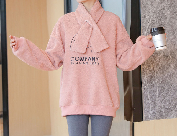 Naiste sviiter rasedatele ümara kaelusega ja salliga