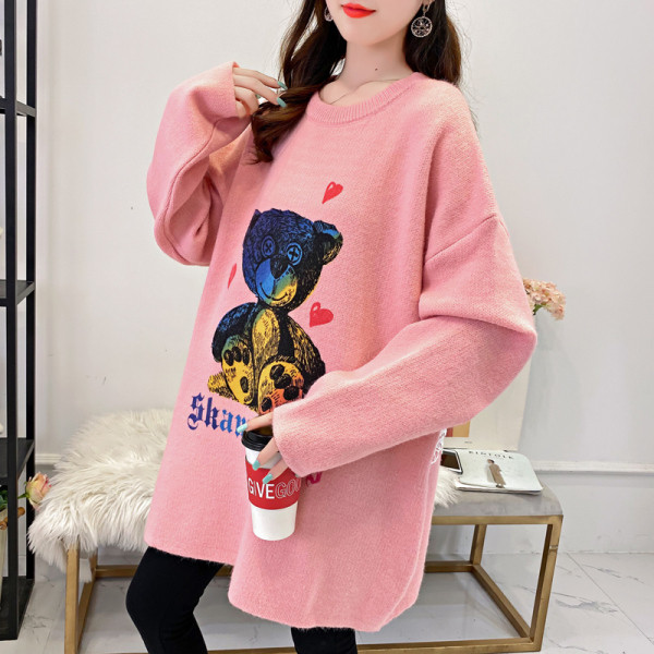 Värvilise aplikatsiooniga kampsun rasedatele