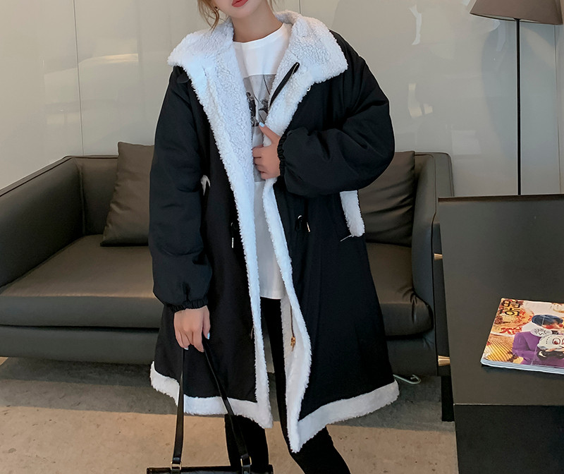 Μεγάλο γυναικείο μπουφάν με ζεστή επένδυση για έγκυες γυναίκες