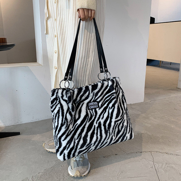 Igapäevane nahast sangadega naiste sulukott