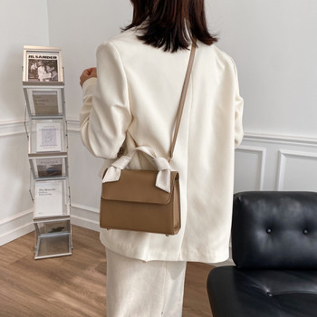 Елегантна дамска чанта с две дръжки в различен цвят