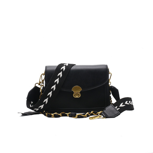 Väike metalllukuga kunstnahast õlakott