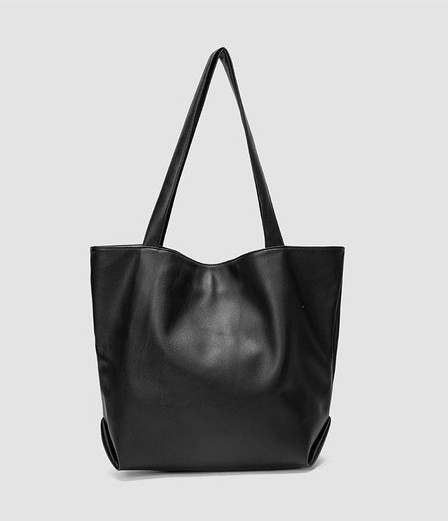 Naiste nahast kott pikkade sangadega kolmes värvitoonis