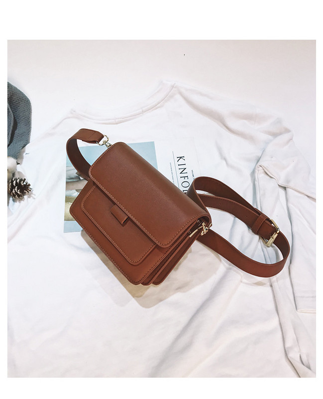 Női bőrtáska hosszú füllel több színben - letisztult modell