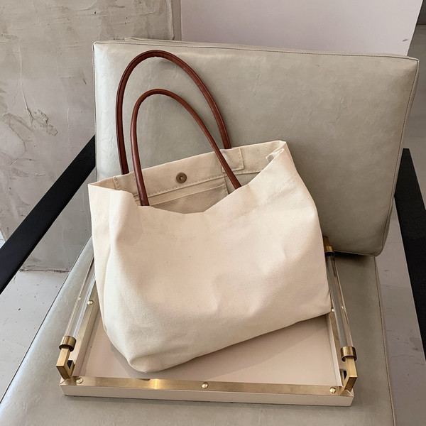 Svakodnevna ženska tekstilna torba s kratkom ručkom