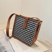 Πολύχρωμη γυναικεία τσάντα με μακριά λαβή και οικολογικό δέρμα