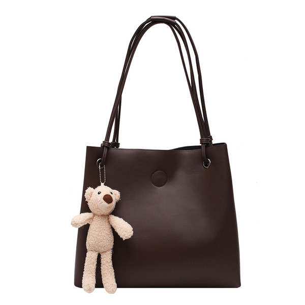 Nagy bőrtáska 3D elemmel