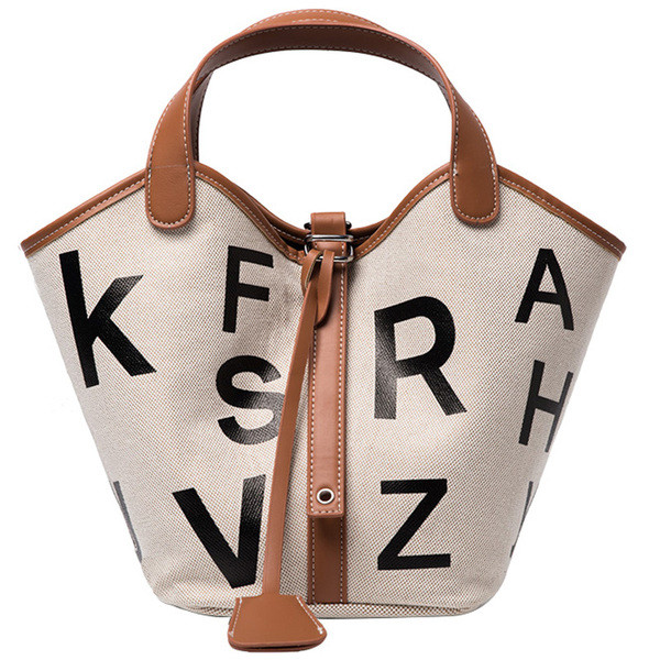 Moodne kahe sangaga naistekott