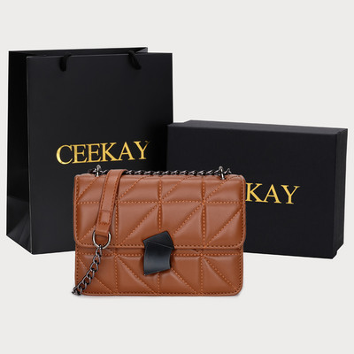 Stiilne pika sangaga nahast naistekott