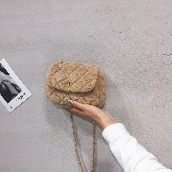 Új modell női pehelytáska fém válllánccal