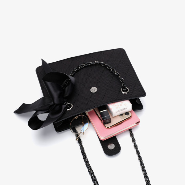 Stiilne paelaga käekott