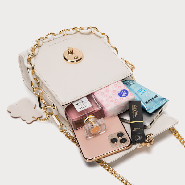 Naiste nahast lukuga kott