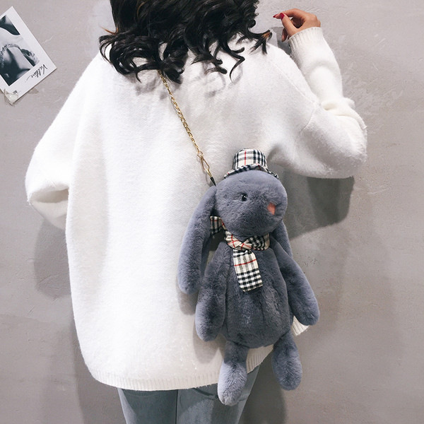 Küülikukujuline kaasaegne naistekott metallist ketiga