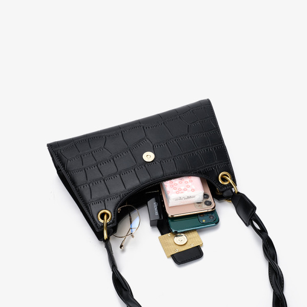 Stílusos női bőrtáska három színben