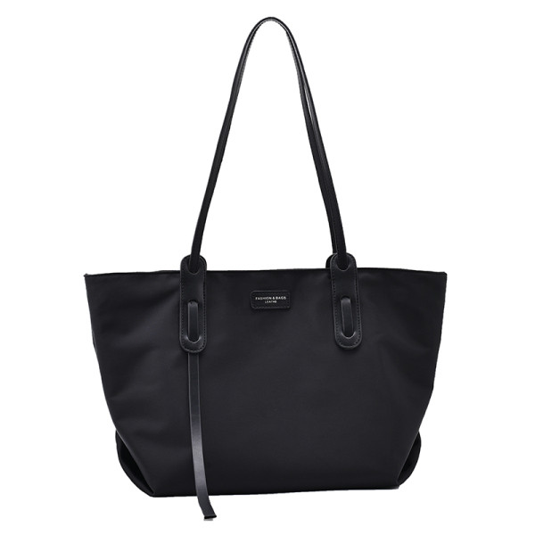 Kahe sangaga naiste tekstiilist kott must