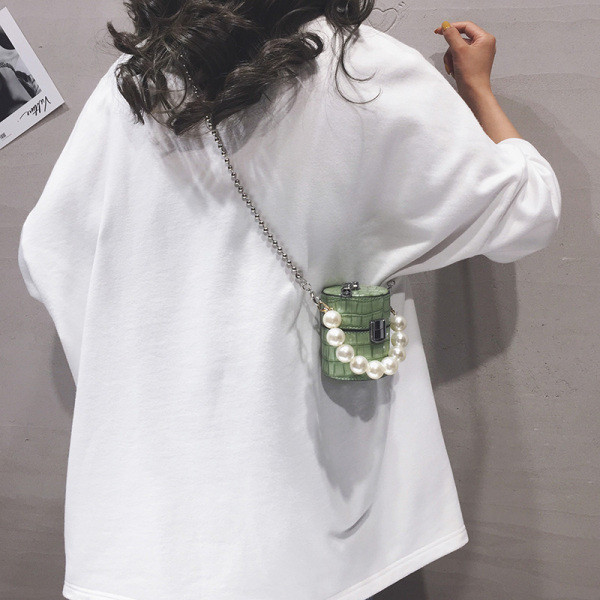 Moodne väike pärlitega naistekott