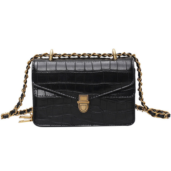 Moodne naiste kott metallist luku ja metallist ketiga