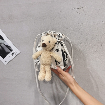 Női táska 3D váll elemmel