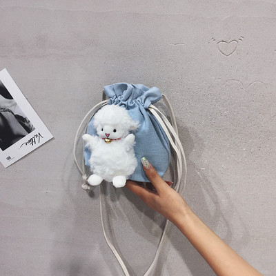 Női táska 3D váll elemmel