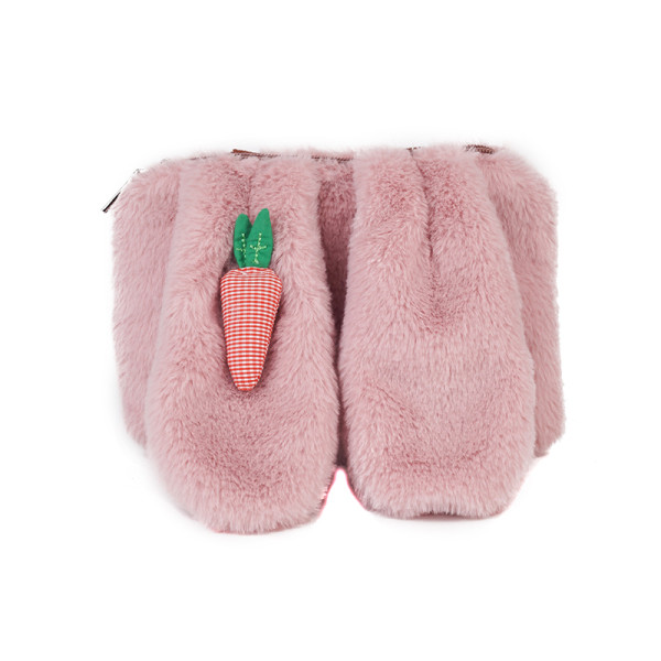 Női pehelytáska 3D elemmel és vállfogantyúval