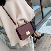 Γυναικεία τσάντα από οικολογικό δέρμα σε διάφορα χρώματα