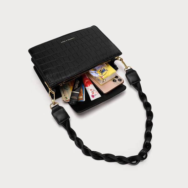 Stílusos női bőr válltáska