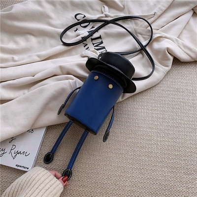 Eko bőrből készült modern női táska hosszú füllel, 3D elemekkel