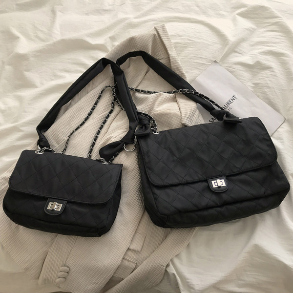 Női textiltáska - két méretben