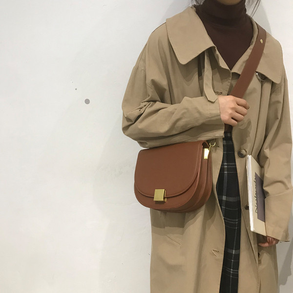 Öko-nahast moodne naiste kott metallist pandlaga