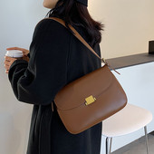 Női bőrtáska - sima modell