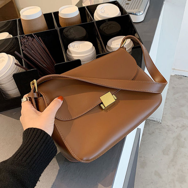 Női bőrtáska - sima modell