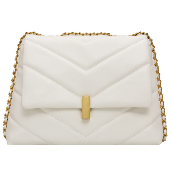 Elegáns kézitáska - boríték típusú fém fogantyúval