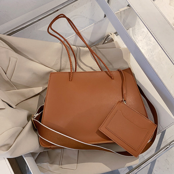 Sima modell női táska dupla füllel és belső pénztárcával