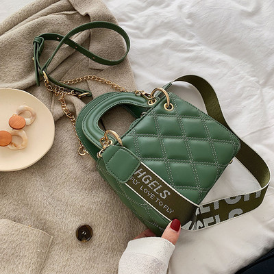 Γυναικεία καθημερινή τσάντα από οικολογικό δέρμα με υφασμάτινη λαβή