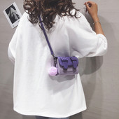 Új modell bőrtáska nőknek vállfogantyúval - két méretben