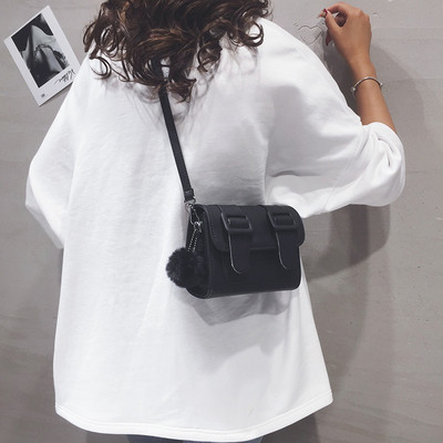 Új modell bőrtáska nőknek vállfogantyúval - két méretben