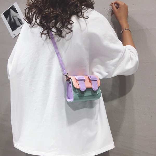 Új modell bőrtáska nőknek vállfogantyúval - két méretben