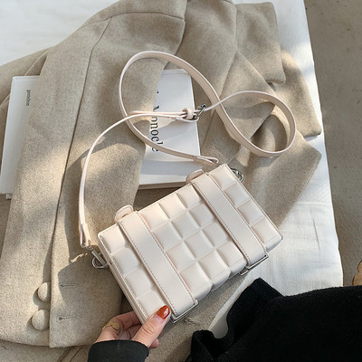 Γυναικεία έκο δερμάτινη τσάντα με μακριά λαβή σε διάφορα χρώματα